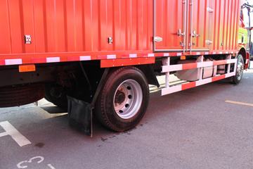一汽解放 新J6L中卡 寒区版 240马力 4X2 6.8米厢式载货车(国六b)(CA5180XXYP62K1L4E6)图片