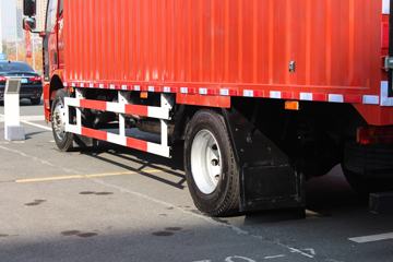 一汽解放 新J6L中卡 寒区版 240马力 4X2 6.8米厢式载货车(国六b)(CA5180XXYP62K1L4E6)图片