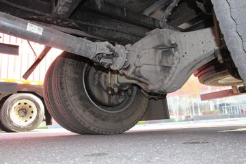 一汽解放 新J6L中卡 寒区版 240马力 4X2 6.8米厢式载货车(国六b)(CA5180XXYP62K1L4E6)图片