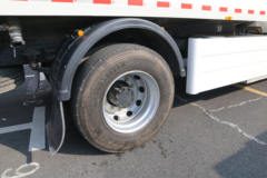 一汽解放 J6L 4X2 排半燃料电池洒水车底盘(CA1160P62K1L4E)