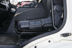 一汽解放 J6L 4X2 排半燃料电池洒水车底盘(CA1160P62K1L4E)