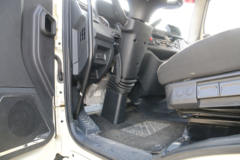 一汽解放 J6L 4X2 排半燃料电池洒水车底盘(CA1160P62K1L4E)