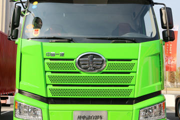 һ J6P 8X4 5.6Ű봿綯ж(CA3310P66N142L4T4BEV)422.87kWhͼƬ