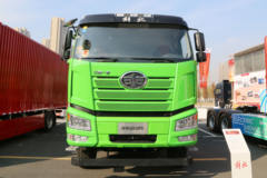 一汽解放 J6P 8X4 5.6米排半纯电动自卸(CA3310P66N142L4T4BEV)422.87kWh