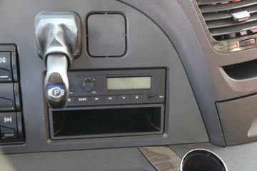 һ����� J6P 8X4 5.6���Ű봿�綯��ж(CA3310P66N142L4T4BEV)422.87kWhͼƬ