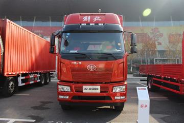 一汽解放 J6L重卡 质惠版 260马力 6X2 9.7米厢式载货车(国六b)(CA5250XXYP62K1L5T3E6)