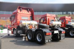 青岛解放 JH6重卡 领航版 440马力 6X4 LNG牵引车(国六)(CA4250P25K2T1NE6A80)
