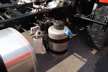 �ൺ��� ��VH 2.0�� 240���� 4X2 6.65�ײ�դʽ�ػ���(CA5189CCYPK2L2E5A80)ͼƬ