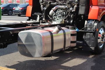 �ൺ��� ��VH 2.0�� 240���� 4X2 6.65�ײ�դʽ�ػ���(CA5189CCYPK2L2E5A80)ͼƬ