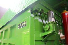 青岛解放 龙V 220马力 6X2 5米自卸车(LZT3240P3K2E5T3A90)