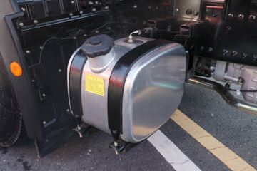 �ൺ��� JH6�ؿ� �캽�� 440���� 6X4 LNGǣ����(����)(CA4250P25K2T1NE6A80)ͼƬ