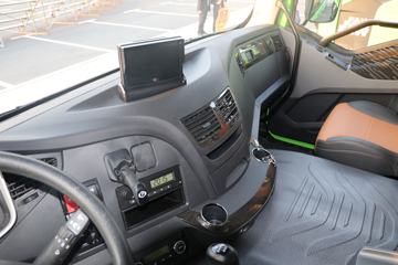 һ����� ��J6P�ؿ� 2020�� 390���� 6X4 5.6����ж��(CA3250P66K2L1T1AE5)ͼƬ