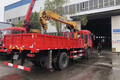 东风新疆 畅行D3L 180马力 4X2 5.2米随车吊(程力威牌) 东风新疆 畅行D3L 180马力 4X2 5.2米随车吊(程力威牌)