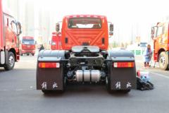 一汽柳特 安捷(L5R)重卡 限高版 420马力 6X4长头牵引车(CA4255K2E5R5T1A92)