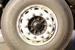 一汽柳特 安捷(L5R)重卡 限高版 420马力 6X4长头牵引车(CA4255K2E5R5T1A92)