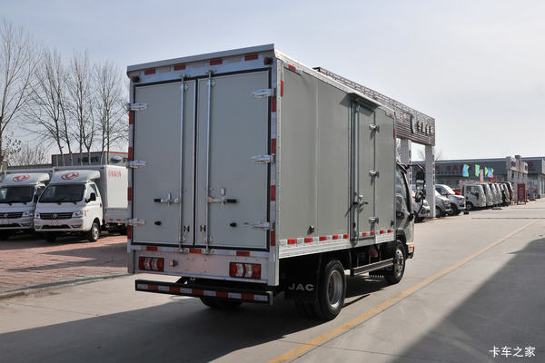 常熟康铃J3载货车火热促销中 让利高达0.2万 常熟康铃J3载货车火热促销中 让利高达0.2万