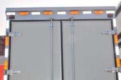 江淮 康铃J3 88马力 3.7米单排厢式轻卡(HFC5040XXYP93K1B4V)