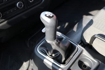 �ൺ��� JK6�п� 220���� 4X2 6.75�������ػ���(����)(CA1180P28K1L4E6)ͼƬ