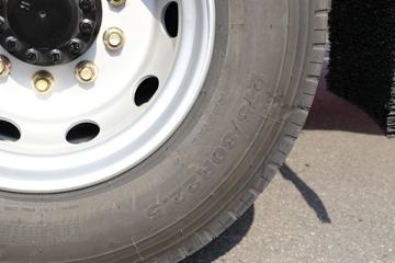 �ൺ��� JK6�п� 220���� 4X2 6.75�������ػ���(����)(CA1180P28K1L4E6)ͼƬ