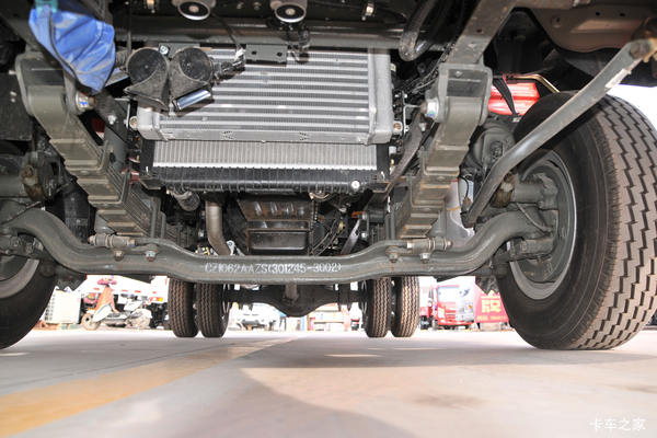 回馈客户王牌7系载货车仅售12.10万