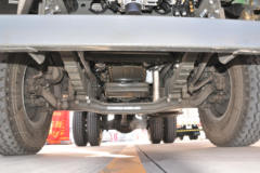 中国重汽成都商用车 腾狮 160马力 4X2 4.44米自卸车(CDW3180A3R5)