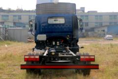 现代商用车 泓图500 130马力 4.165米单排厢式轻卡(CNJ5041XXYQDA33V)