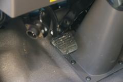 现代商用车 泓图500 130马力 4.165米单排厢式轻卡(CNJ5041XXYQDA33V)