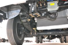 唐骏欧铃 T1系列 110马力 3.7米单排栏板轻卡(ZB1041KDD6V)