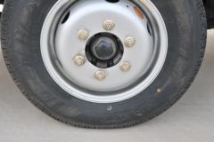 唐骏欧铃 小宝马 1.9L 102马力 3.63米单排栏板微卡(ZB1042BDD0V)