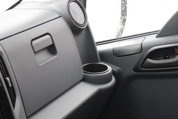 ��� ��VN 130���� 4.16�׵�����ʽ�Ῠ(CA5040XXYP40K56L2E5A84)ͼƬ