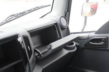 ��� ��VN 130���� 4.16�׵�����ʽ�Ῠ(CA5040XXYP40K56L2E5A84)ͼƬ