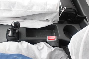 ��� ��VN 130���� 4.16�׵�����ʽ�Ῠ(CA5040XXYP40K56L2E5A84)ͼƬ