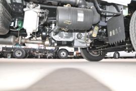 小宝马&nbsp;载货车底盘                                                图片