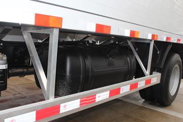 ��� ��VN 130���� 4.16�׵�����ʽ�Ῠ(CA5040XXYP40K56L2E5A84)ͼƬ