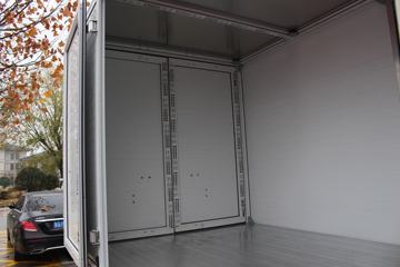 ��� ��VN 130���� 4.16�׵�����ʽ�Ῠ(CA5040XXYP40K56L2E5A84)ͼƬ