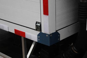 ��� ��VN 130���� 4.16�׵�����ʽ�Ῠ(CA5040XXYP40K56L2E5A84)ͼƬ