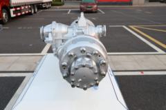 解放R11T435 驱动桥