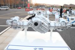 解放13T465 驱动桥