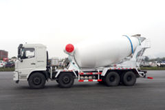 陕汽商用车 轩德X6 340马力 8X4 7.4方混凝土搅拌运输车(SX5310GJBGP5326)