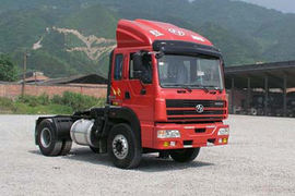 新大康&nbsp;牵引车外观                                                图片