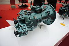 中国重汽HW12710 10挡 手动挡变速箱 中国重汽HW12710 10挡 手动挡变速箱