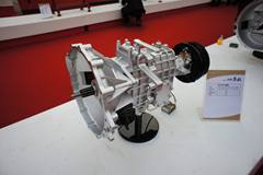 中国重汽HW18505TL 5挡 手动挡变速箱