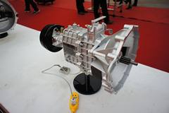 中国重汽HW18505TL 5挡 手动挡变速箱