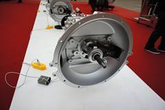 中国重汽HW25505TL 5挡 手动挡变速箱