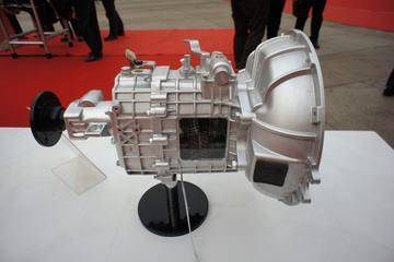 中国重汽HW25505TL 5挡 手动挡变速箱