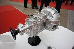 中国重汽HW25505TL 5挡 手动挡变速箱