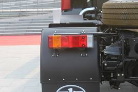 新大威&nbsp;牵引车底盘                                                图片