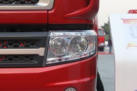 新大威&nbsp;牵引车外观                                                图片