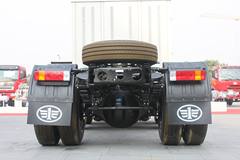 青岛解放 新大威重卡 350马力 6X2 LNG牵引车(CA4226P2K15T3NA80)