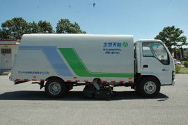 庆铃底盘&nbsp;吸尘车外观图片